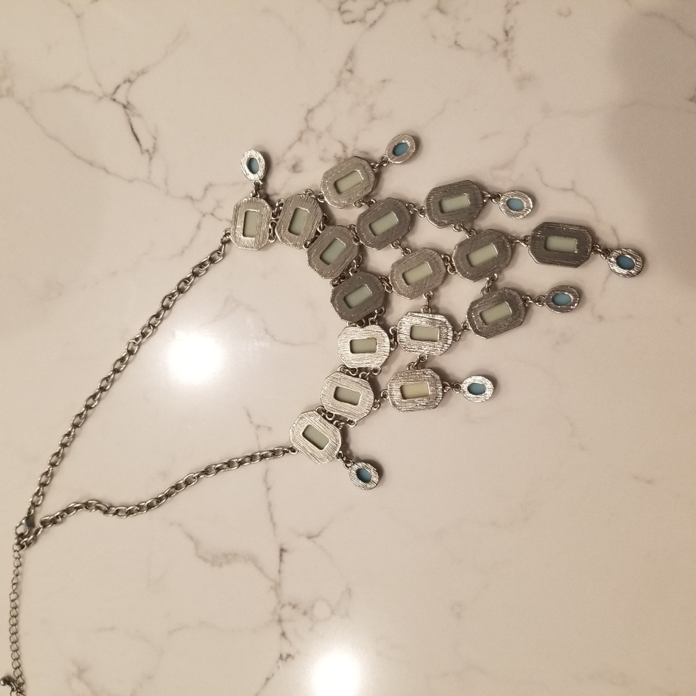 Statement Necklace - Picture 4 of 5